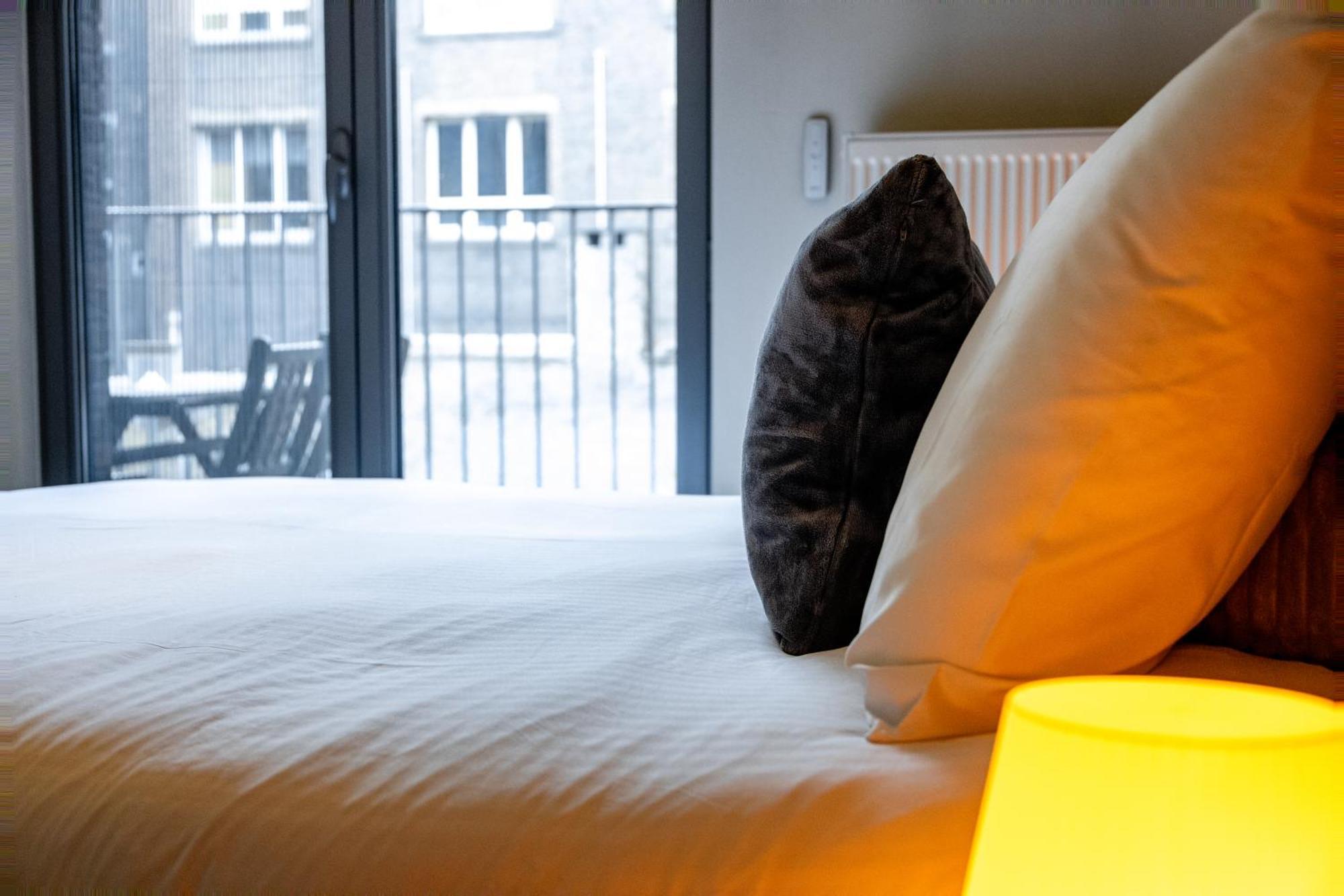 London 993 Apt 202 Антверпен Екстериор снимка