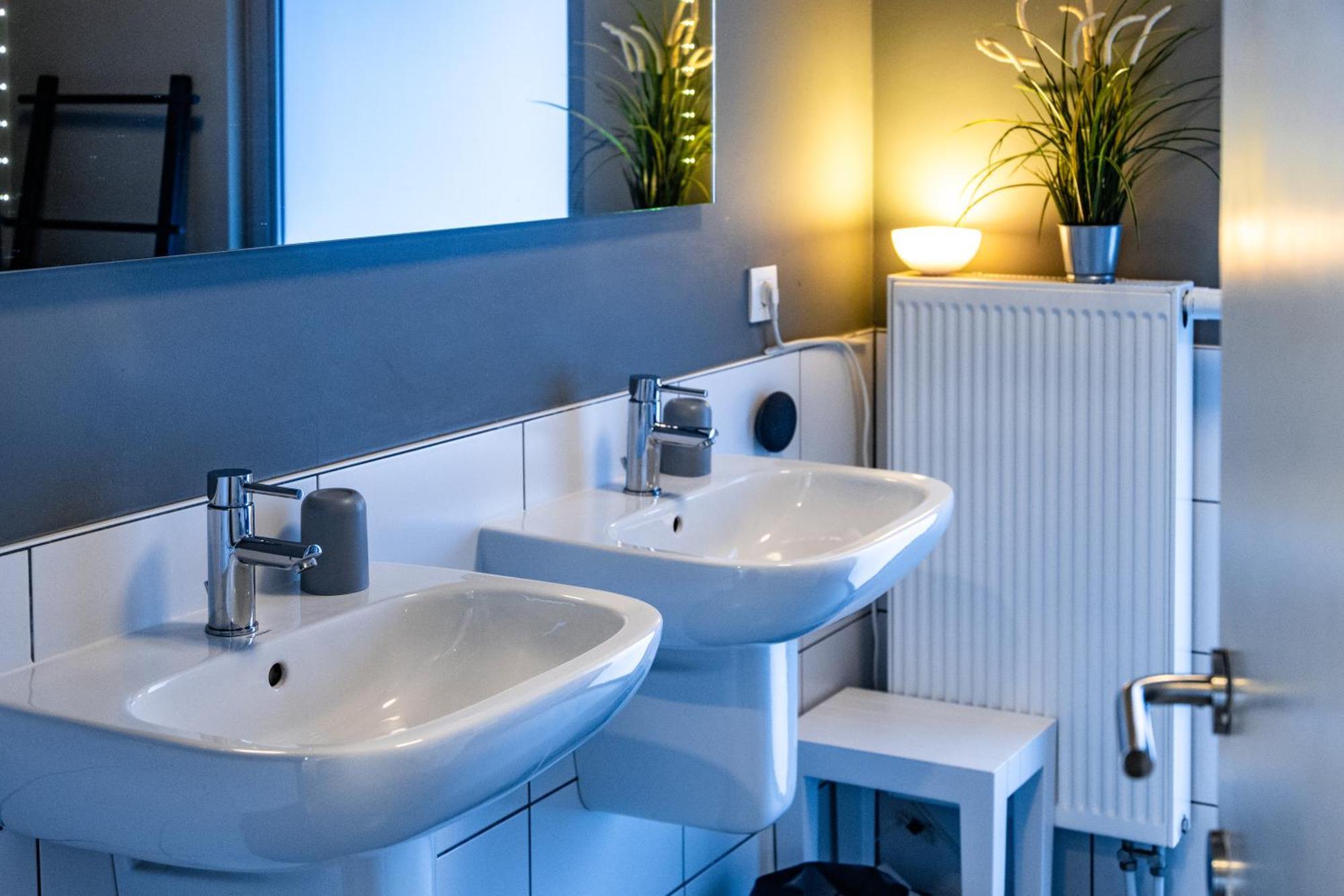 London 993 Apt 202 Антверпен Екстериор снимка
