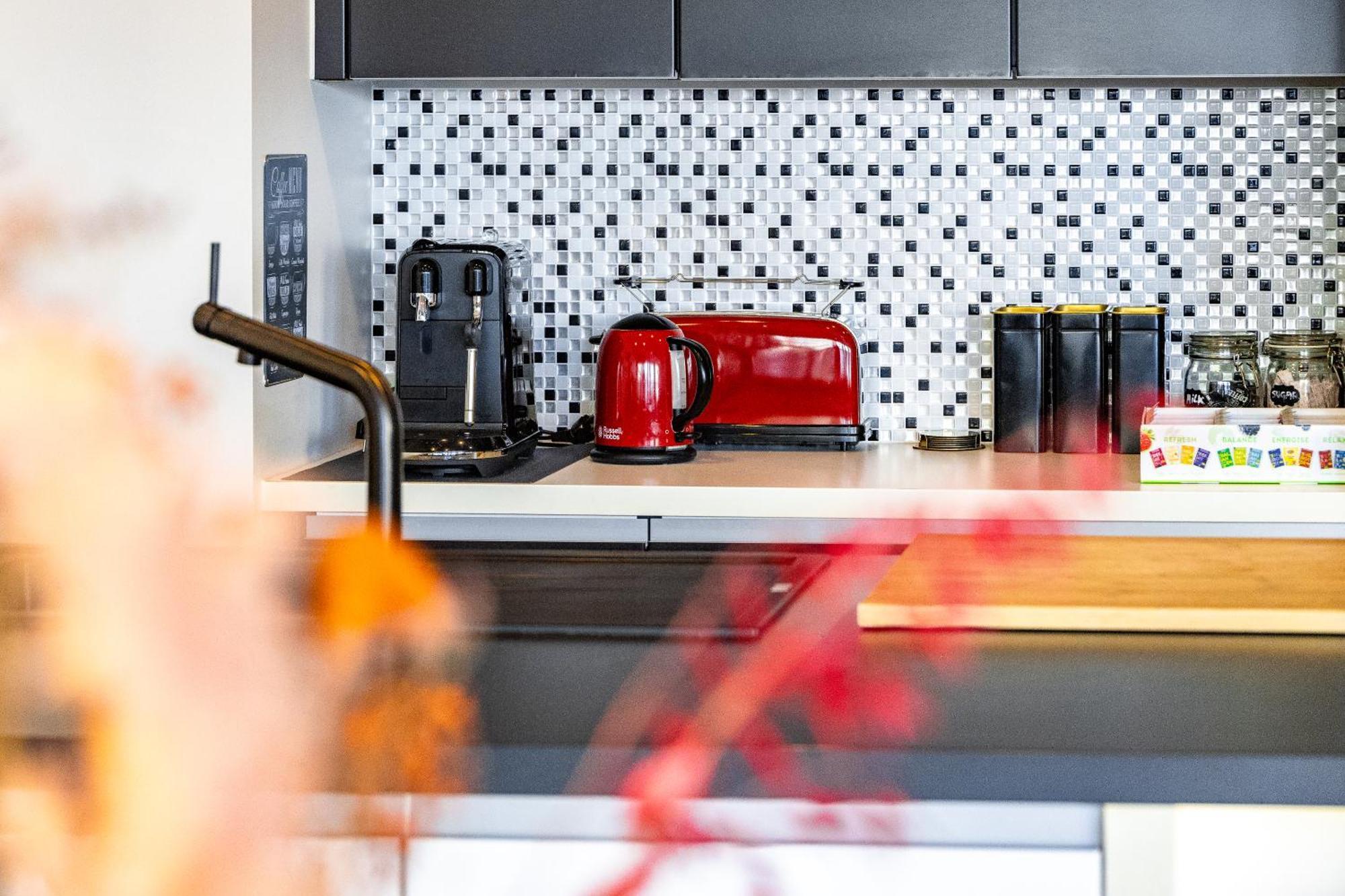 London 993 Apt 202 Антверпен Екстериор снимка